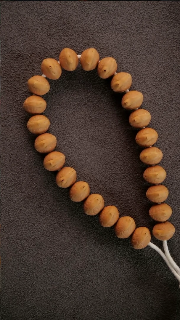 【闪购商品】凤眼菩提吊坠同树实心飞碟凤眼手持11-11.3mm