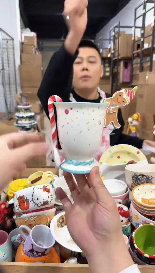 瓷片姜饼人一杯一勺