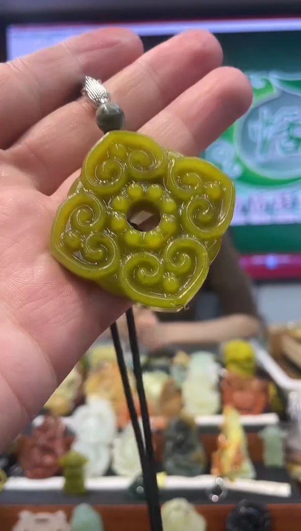 【闪购商品】岫玉吊坠未镶嵌多样性发货*拍一发一