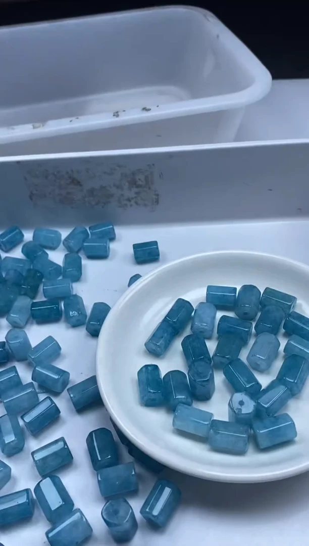 未镶嵌颈饰碧玺W1892蓝碧玺六棱柱13*10mm*6颗