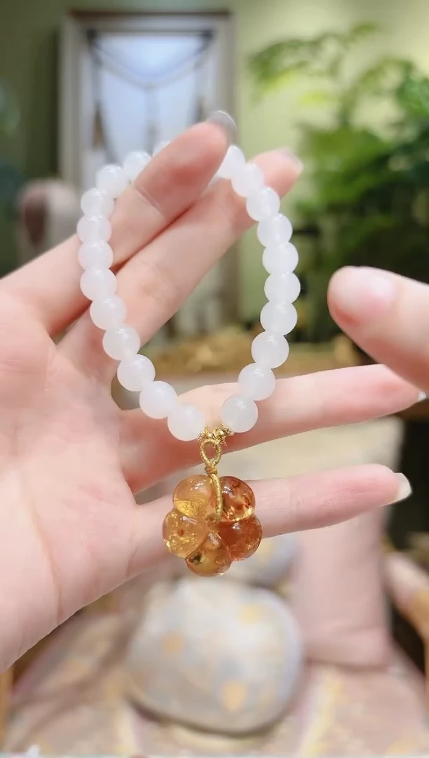 【闪购商品】和田玉手串18K金镶嵌花珀花和田玉手串