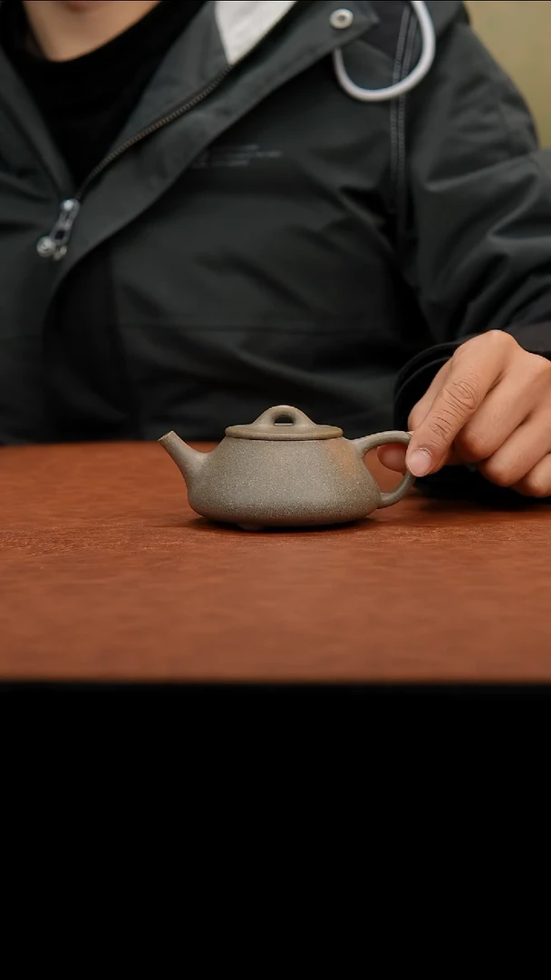 茶壶紫砂紫砂壶预售底板料青段平盖140cc