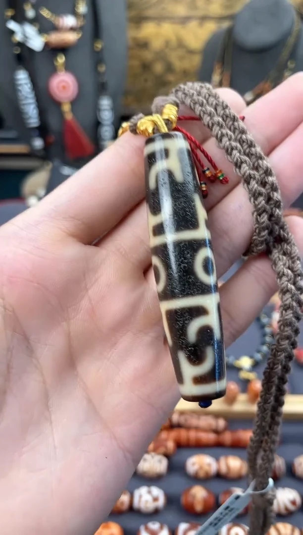 【闪购商品】玛瑙/玉髓颈饰未镶嵌天缘高品三眼锁骨链