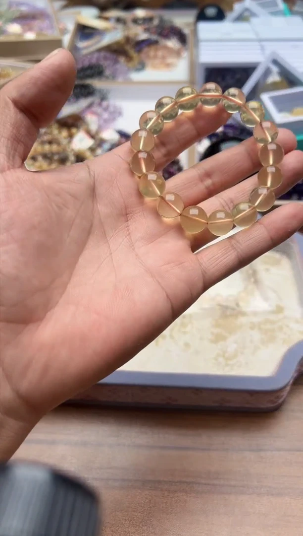 未镶嵌手链水晶黄水009 卡12