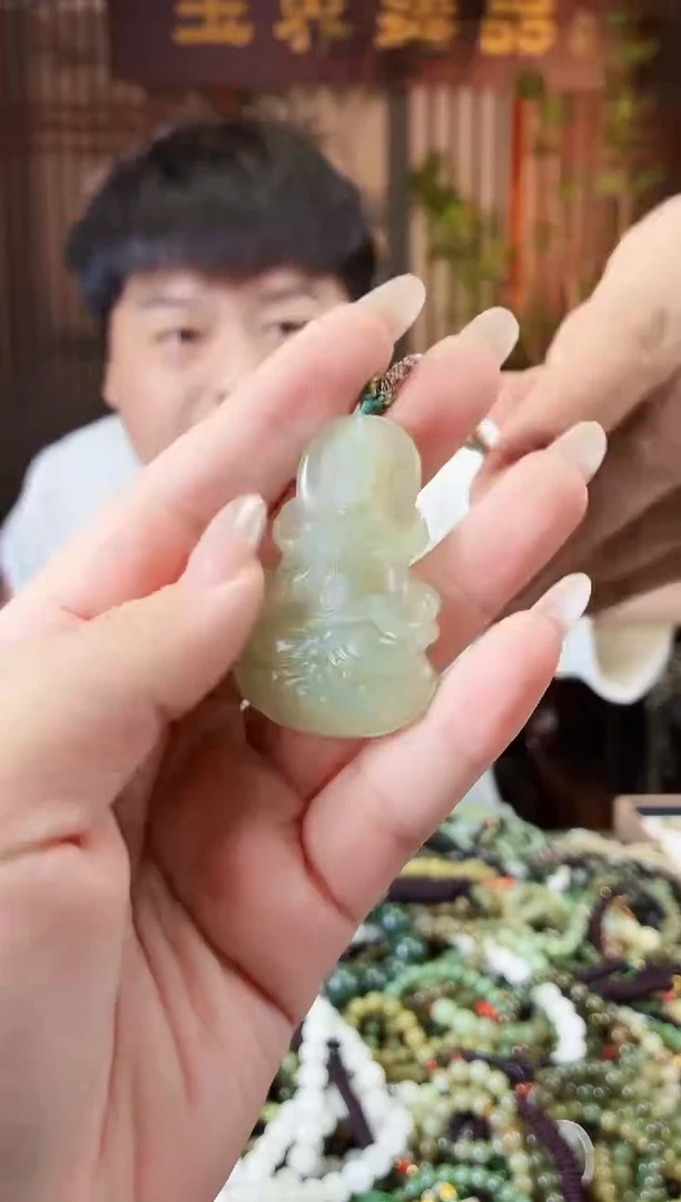 颈饰未镶嵌和田玉多样性发货拍一发一