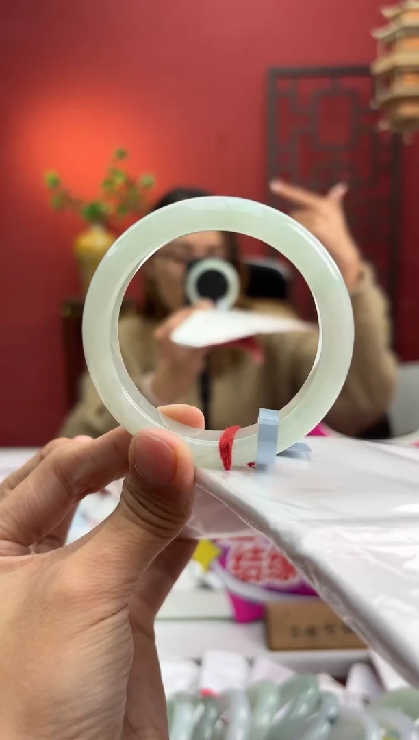 未镶嵌手镯翡翠翡翠手镯