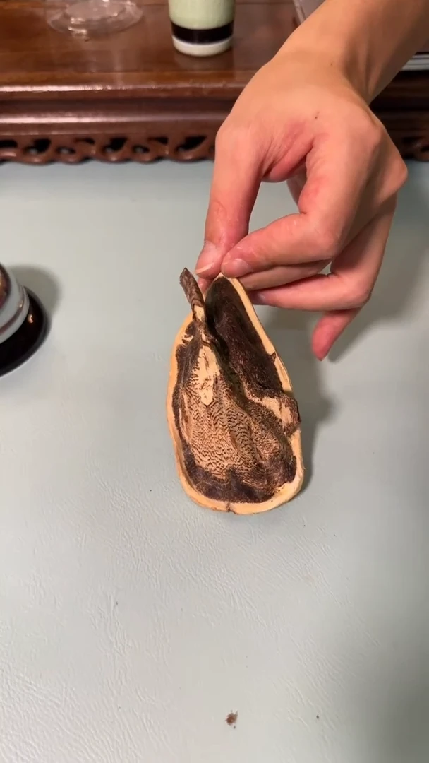 木哆*咪海南 留疤壳子料