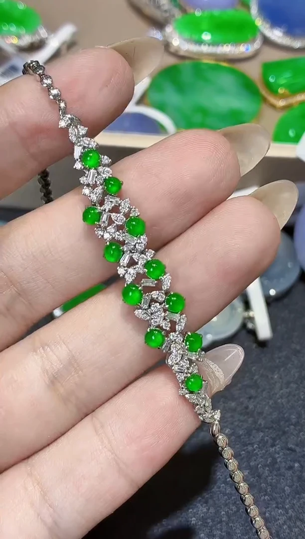 18K金镶嵌手链翡翠天然A货翡翠