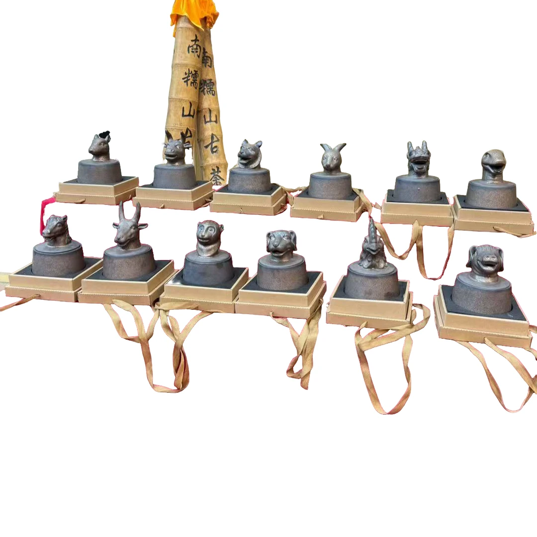 【悠悠普洱茶】十二生肖 兽首  罐装散茶 生1200g/套