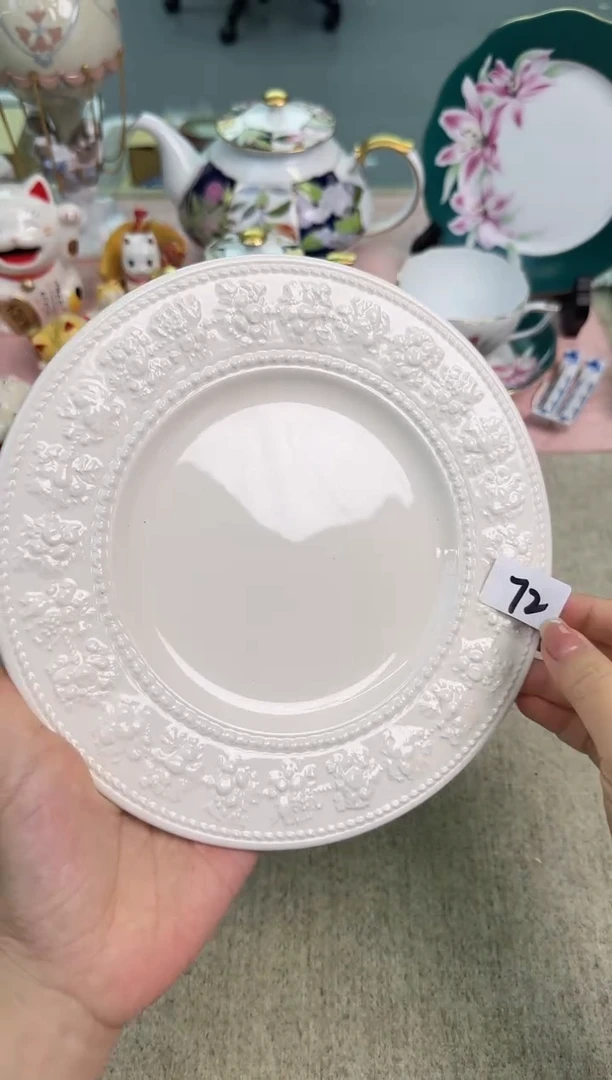瓷片泡泡家的瓷器真好看