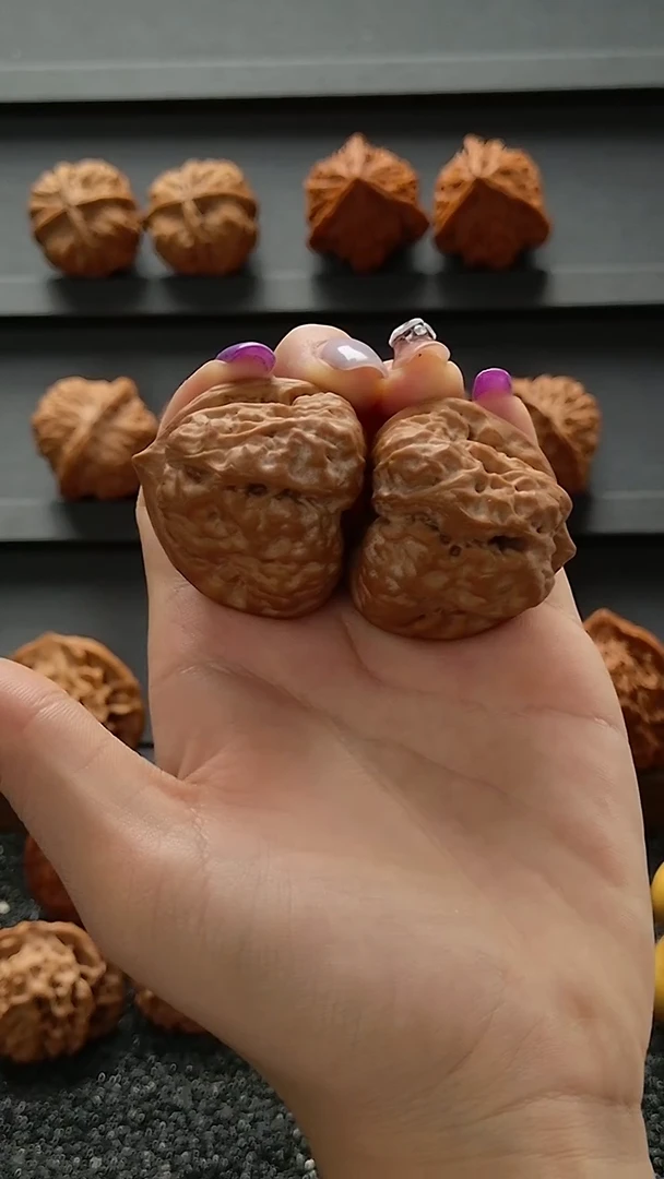 把件文玩核桃三角蛙40mm