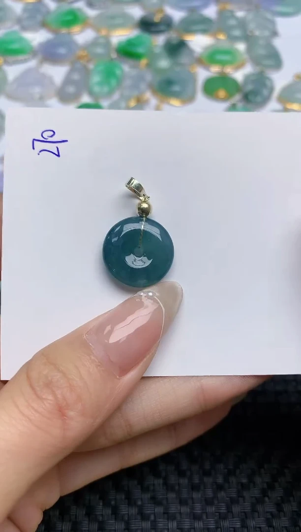 【闪购商品】翡翠颈饰未镶嵌 天然翡翠A货