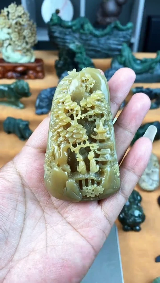 颈饰未镶嵌和田玉1