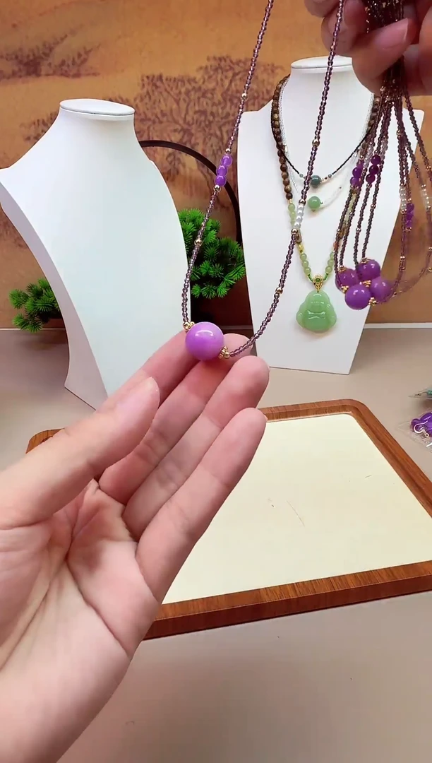 14K金镶嵌苏纪石（舒俱来）颈饰X163