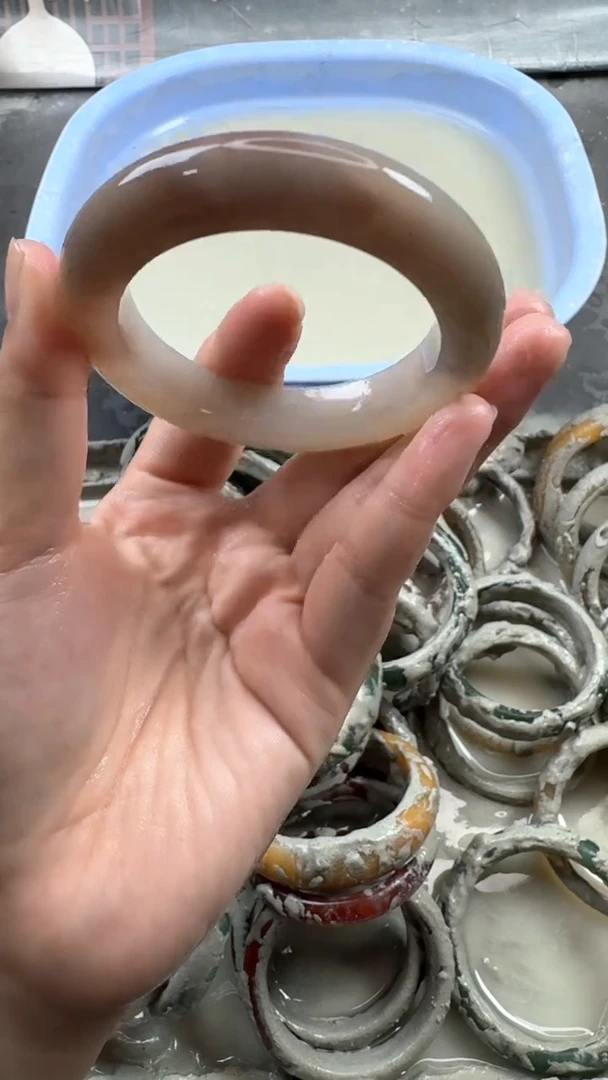 石英质玉手镯未镶嵌23