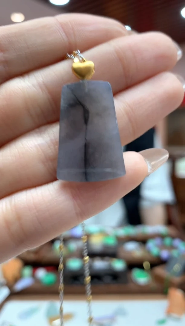 【闪购商品】翡翠吊坠(不含链)18K金镶嵌无事牌