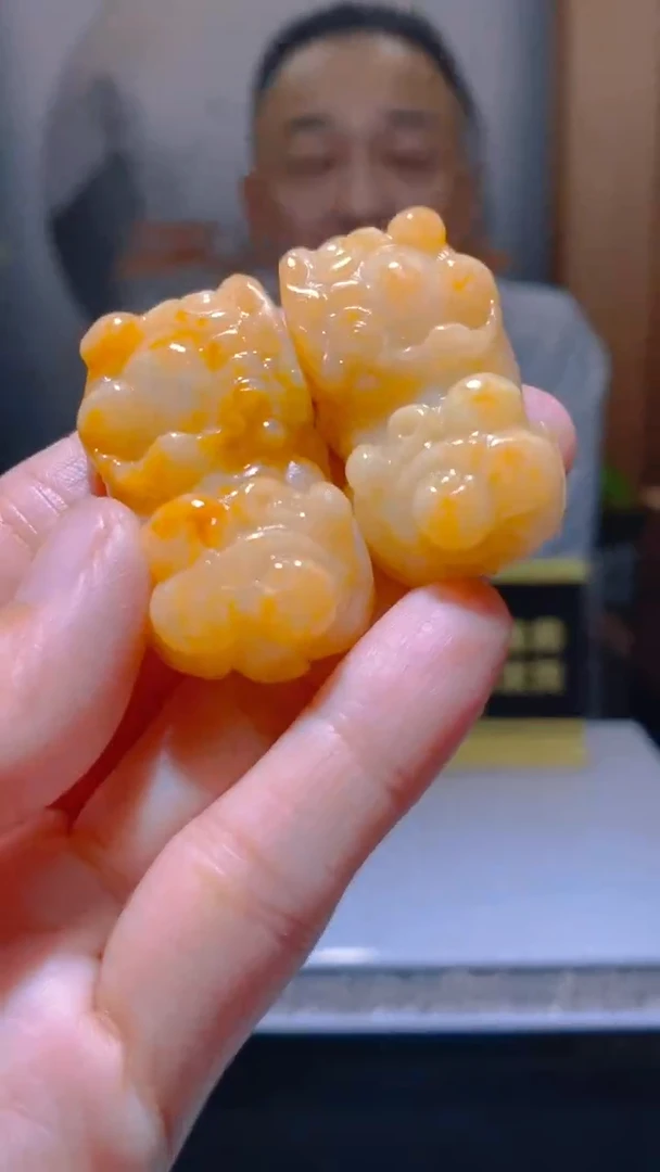 【闪购商品】定制翡翠未镶嵌闪购毛货链接ZZL036一对