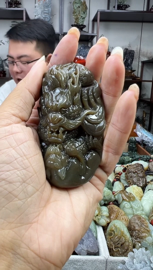 和田玉未镶嵌把件147