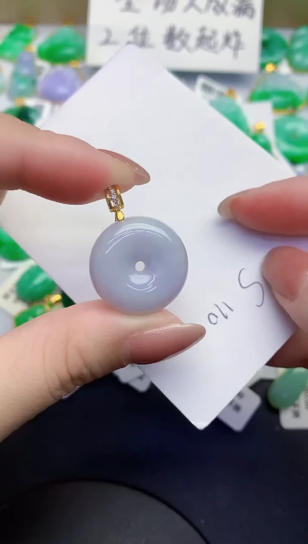 颈饰未镶嵌翡翠缅甸天然翡翠A货