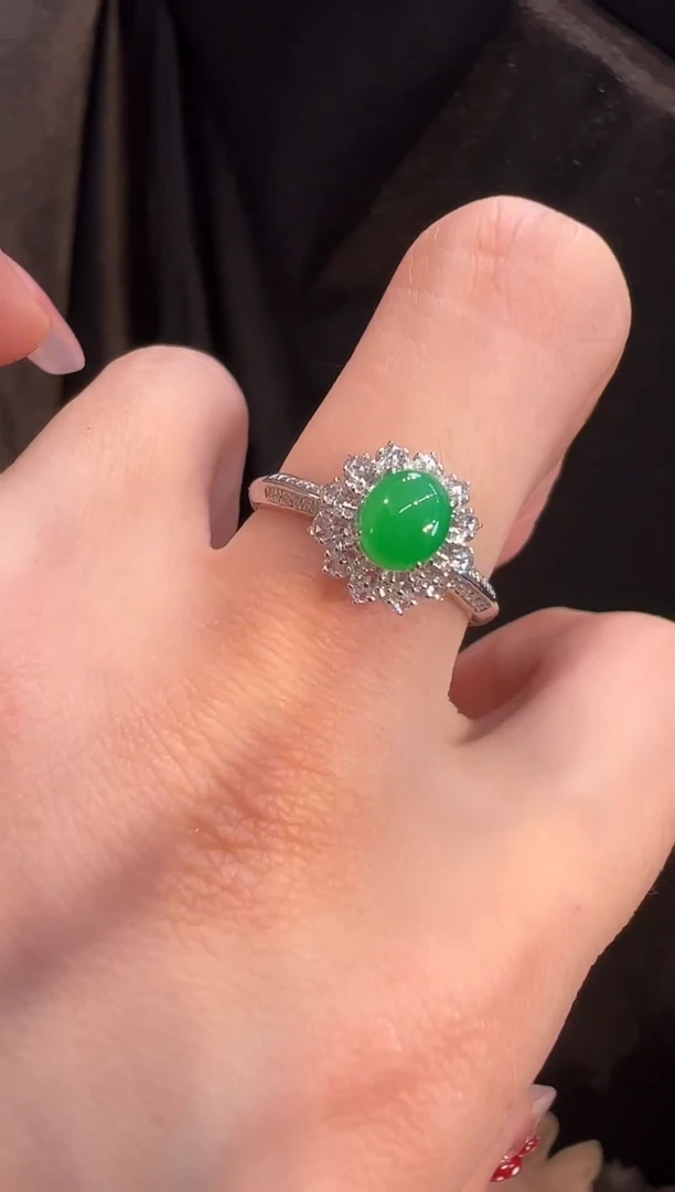 【闪购商品】翡翠戒指18K金镶嵌戒指