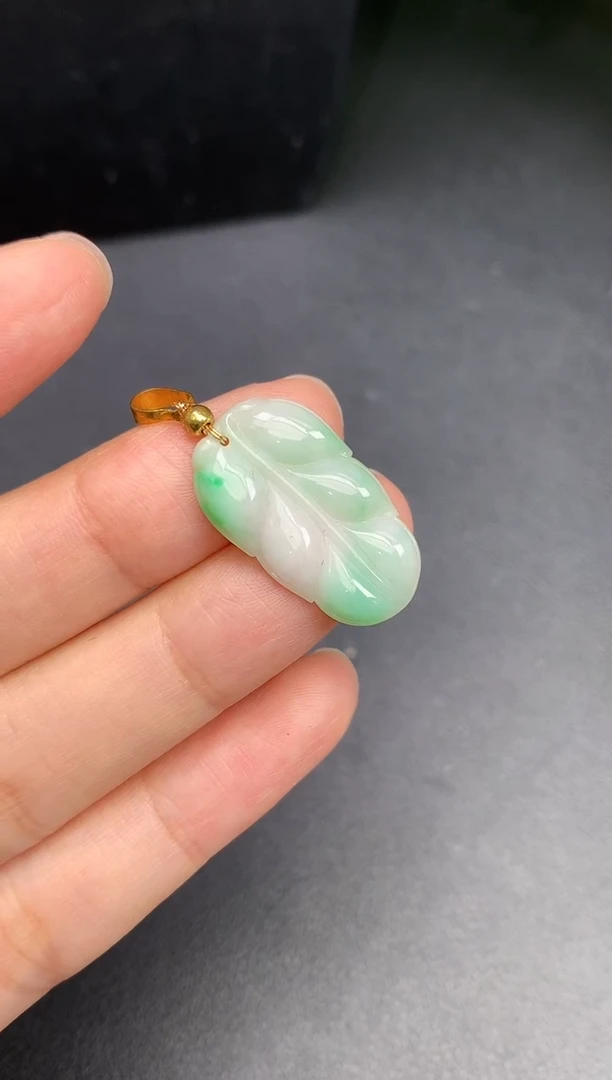 颈饰未镶嵌翡翠脱*叶子