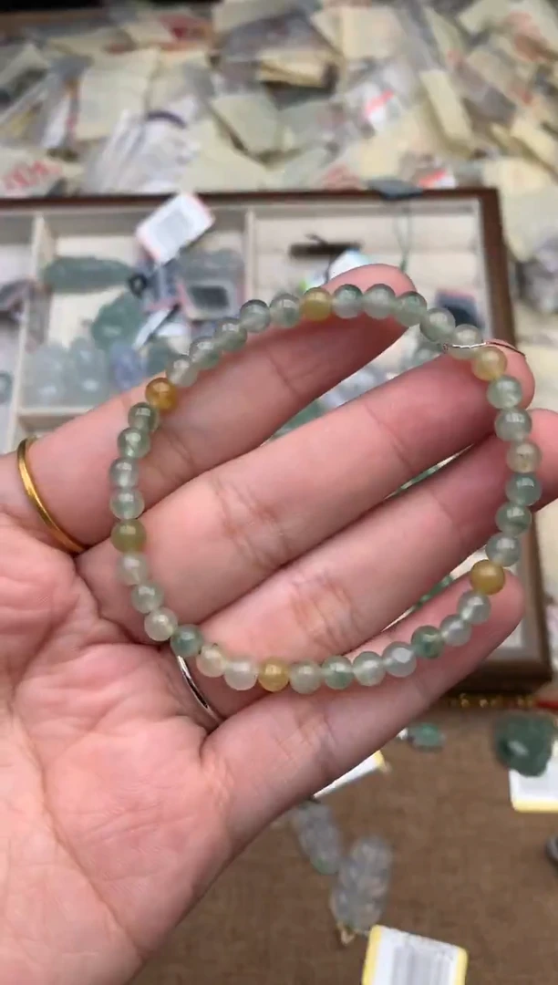 未镶嵌挂件翡翠一