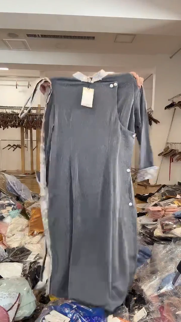 裙子  XL 130斤以里