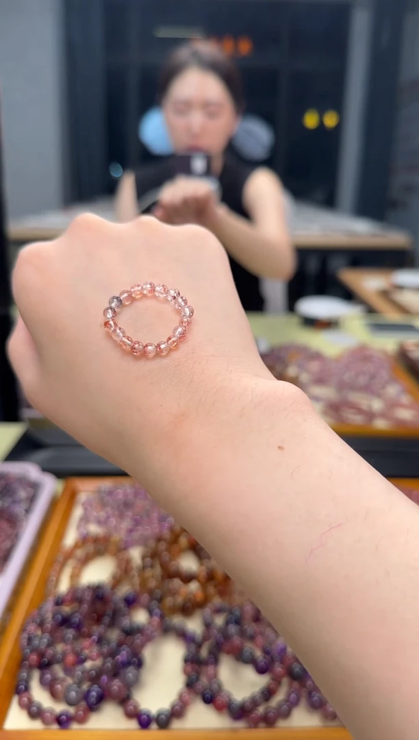 未镶嵌戒指水晶金草莓戒指 多样性发一