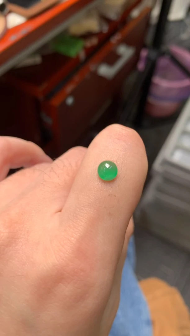 未镶嵌定制翡翠裸玉