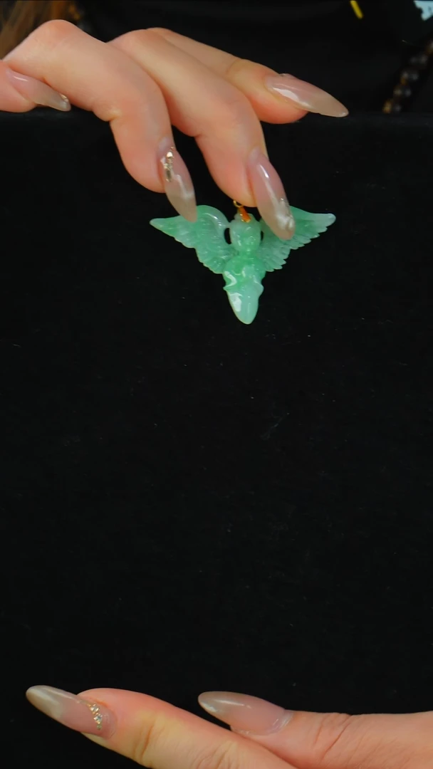 颈饰未镶嵌翡翠天使