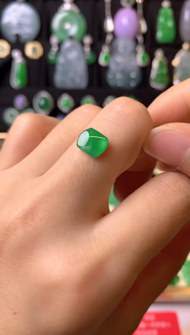 【闪购商品】定制翡翠未镶嵌1裸玉（客户意向镶嵌）