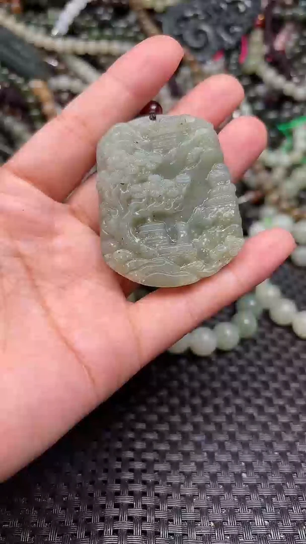 颈饰未镶嵌和田玉1