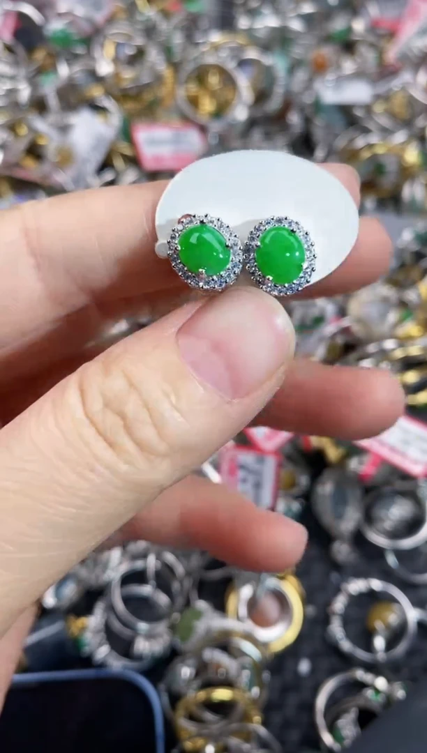 银S925镶嵌戒指翡翠888   2