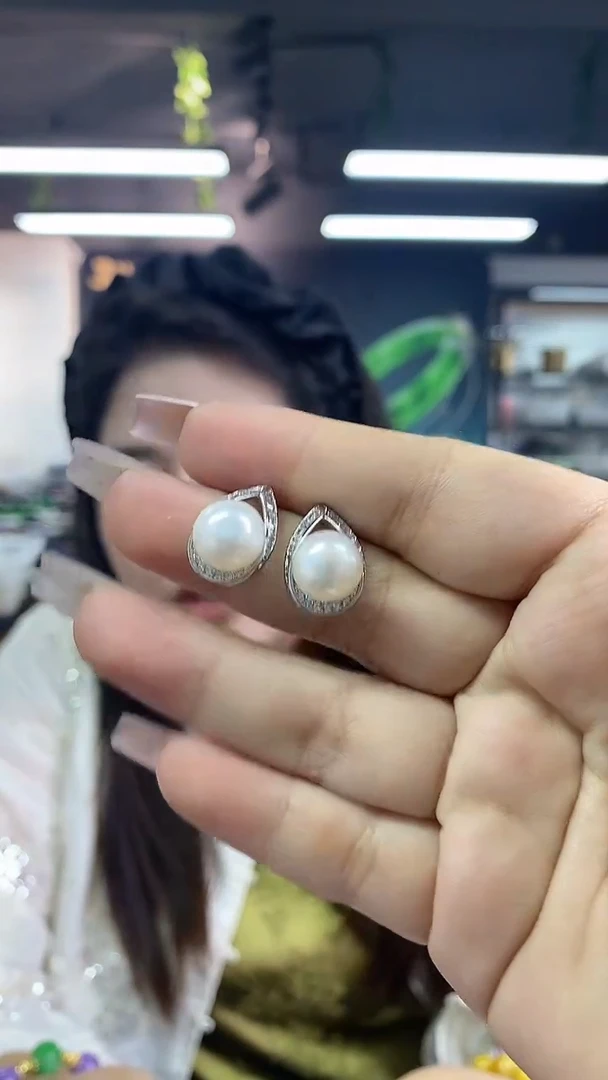 银S925镶嵌淡水珍珠耳饰多样性发其一颜色微差