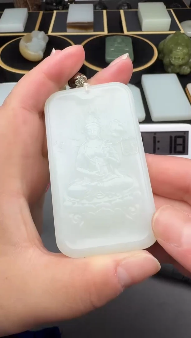 和田玉未镶嵌颈饰4