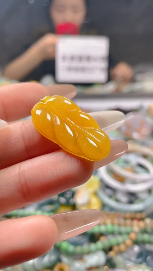 【闪购商品】翡翠颈饰未镶嵌/T/翡翠A货一图一物