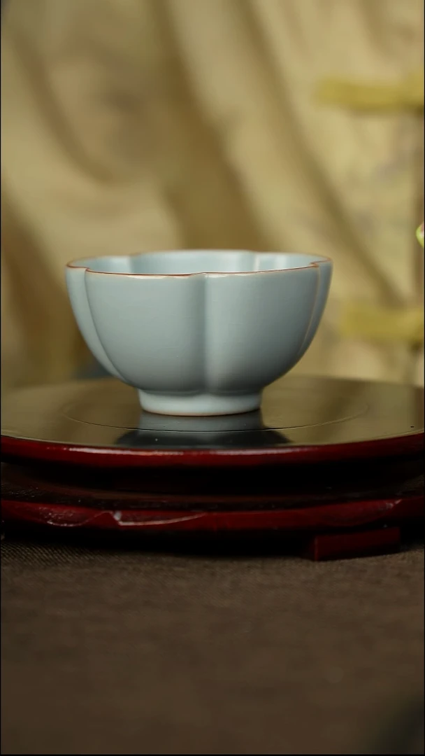 微微瑕 五瓣梅花 无底款
