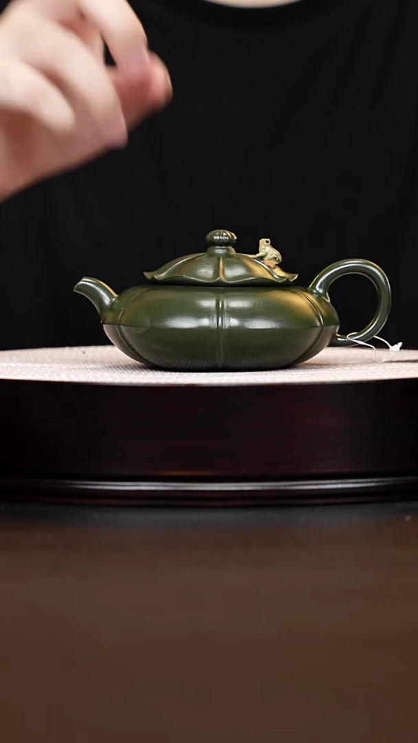 茶壶紫砂宜兴紫砂 青蛙莲子壶绿泥 柳用江