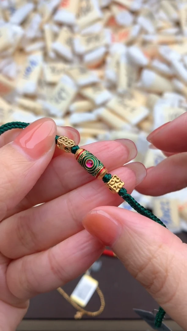 【闪购商品】翡翠挂件未镶嵌需备注圈口。