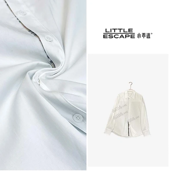 小乖逃休闲时尚白色黑色衬衫中间格子polo领巴家潮流M9608