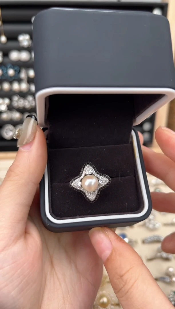 【闪购商品】海水珍珠戒指银S925镶嵌S925海水戒指（微瑕）