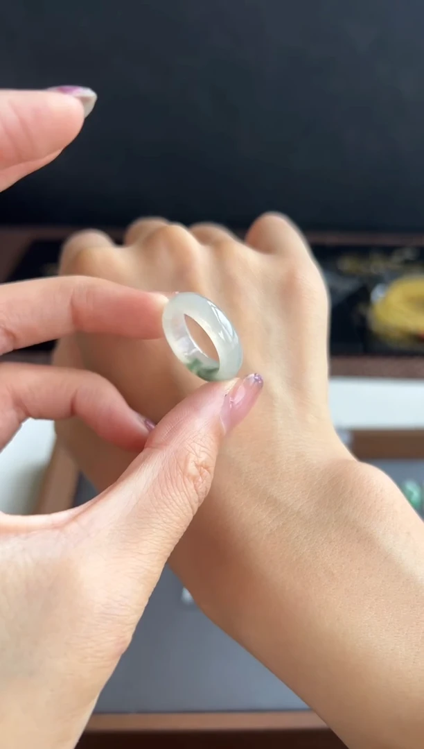 颈饰未镶嵌翡翠718买断13