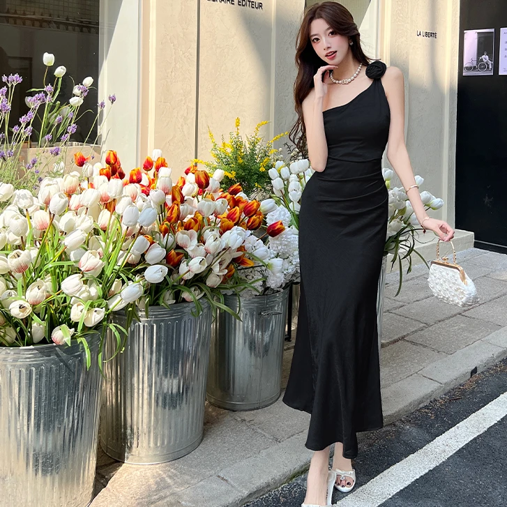 高级感气质名媛单肩斜吊带长款礼服裙夏季女装修身显瘦鱼尾连衣裙