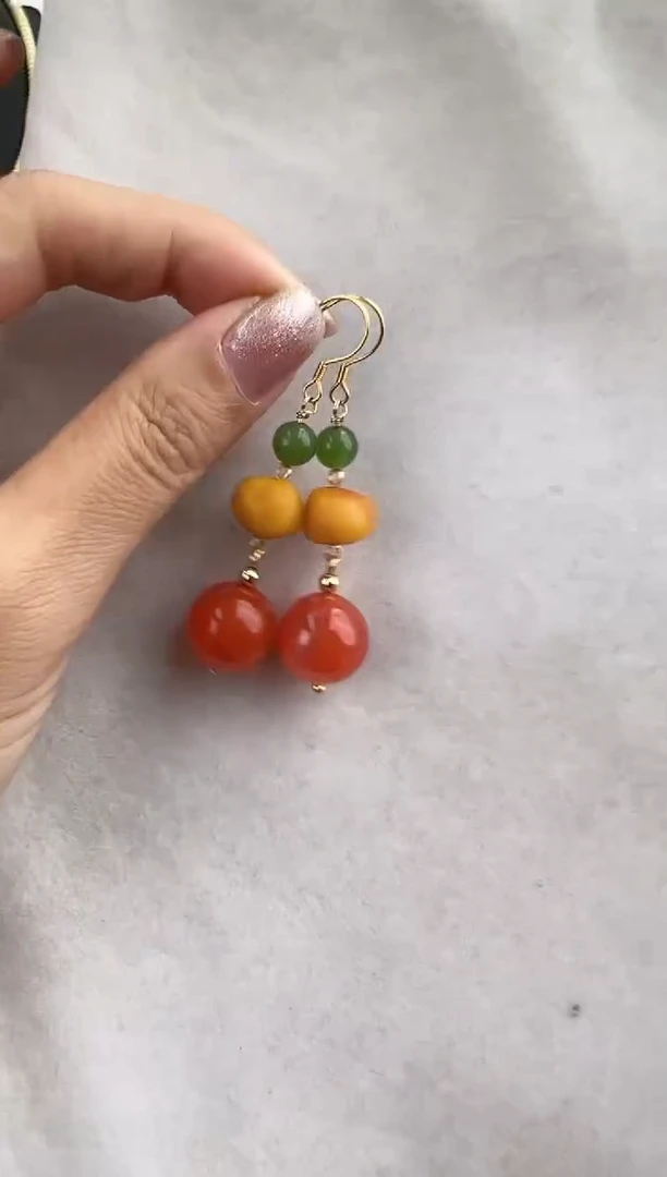 【闪购商品】南红玛瑙耳钩银S925镶嵌10127115-耳钩