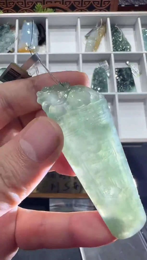 未镶嵌挂件翡翠A货翡翠多样性孤品