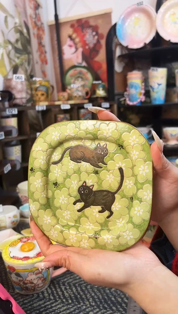 景德镇设计款手绘杯杯