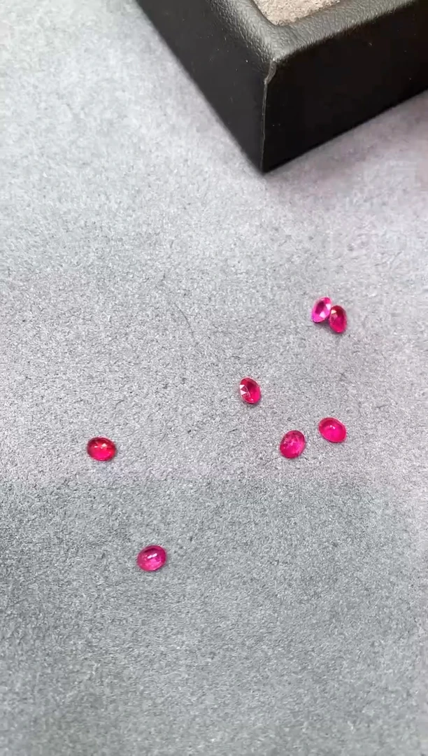 裸石红宝石0.3ct 多样性发货一对2粒