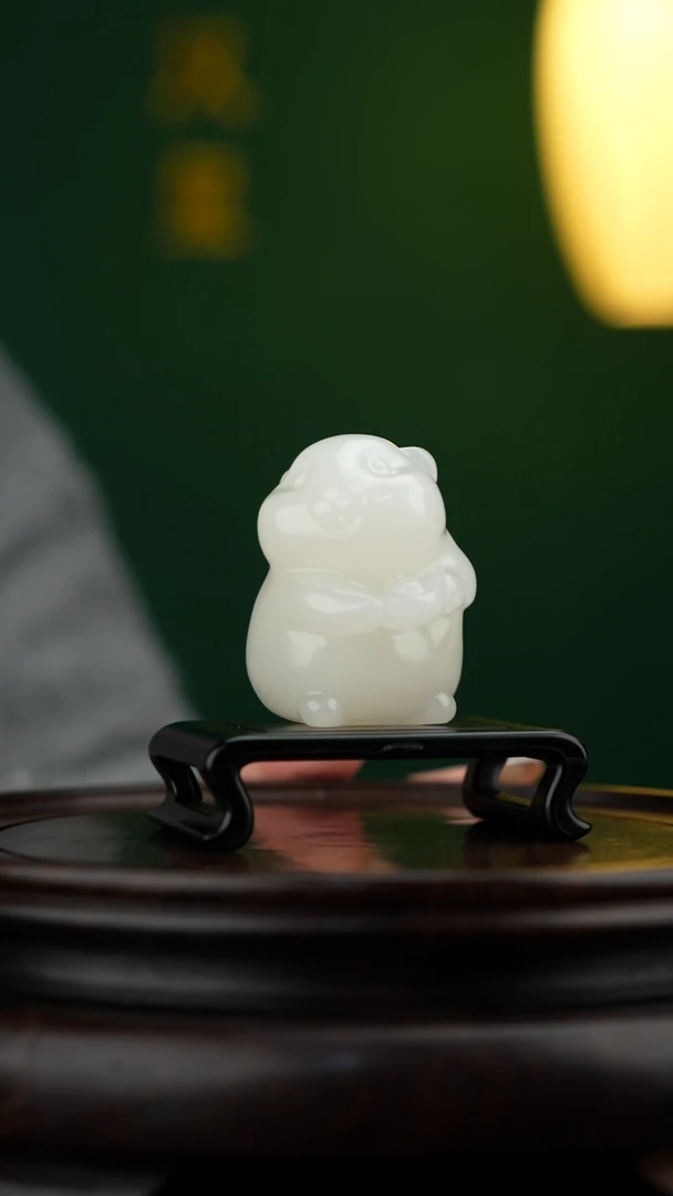 玉【鼠来宝】天然玉石摆件