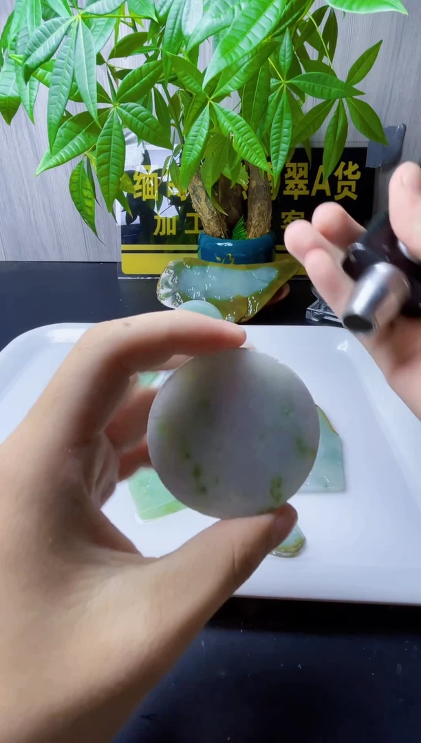 颈饰未镶嵌翡翠翡翠879