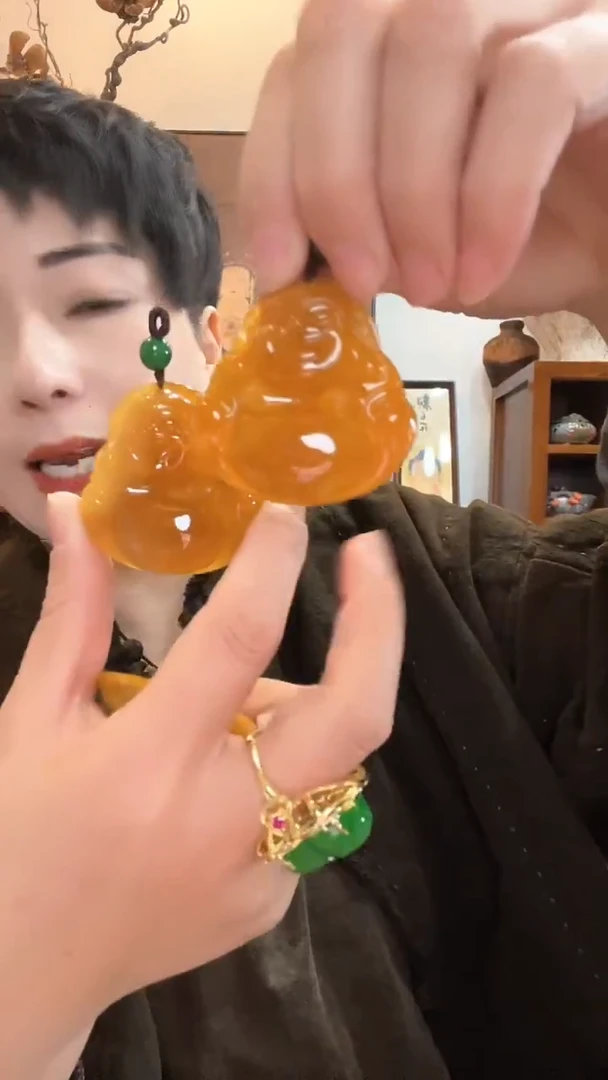 吊坠(赠链)未镶嵌翡翠823